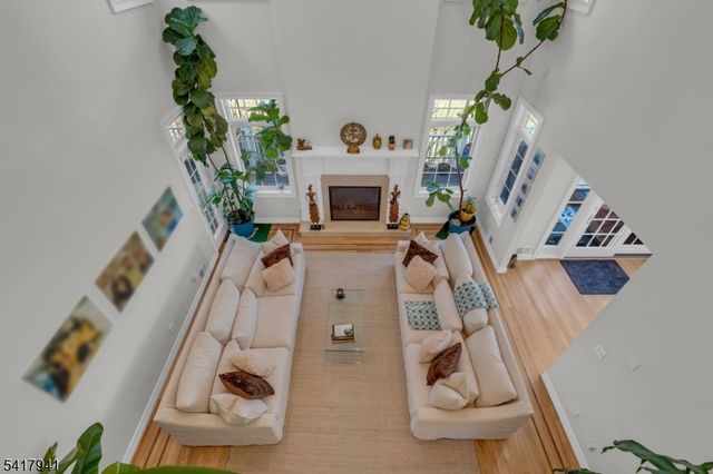 66 Ridge Ave, Park Ridge Boro, NJ 07656