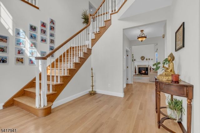 66 Ridge Ave, Park Ridge Boro, NJ 07656