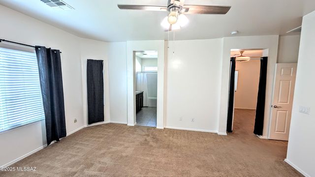 21511 E Prospector Place, Red Rock, AZ 85145