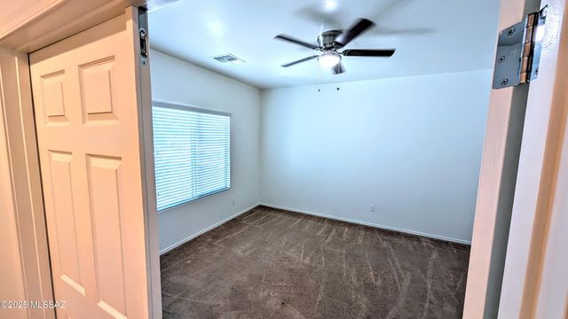 21511 E Prospector Place, Red Rock, AZ 85145