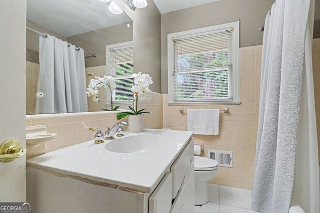 3122 Wanda Woods Drive, Atlanta, GA 30340