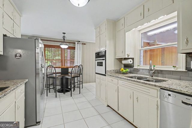 3122 Wanda Woods Drive, Atlanta, GA 30340