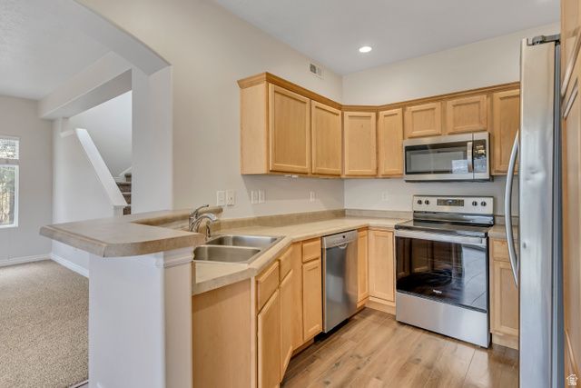 14099 S RUTHERFORD AVE, Bluffdale, UT 84065