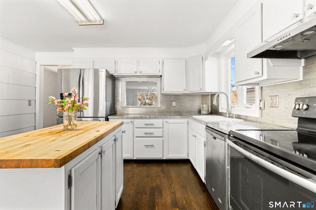 190 5th Avenue, Stratford, CT 06615