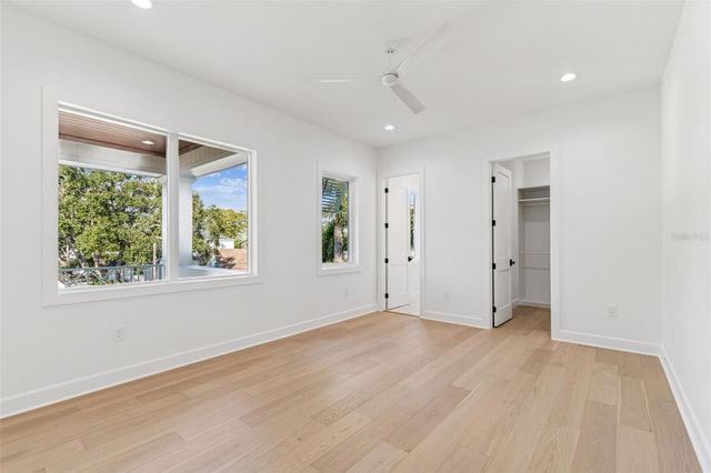 4814 W EUCLID AVENUE, Tampa, FL 33629