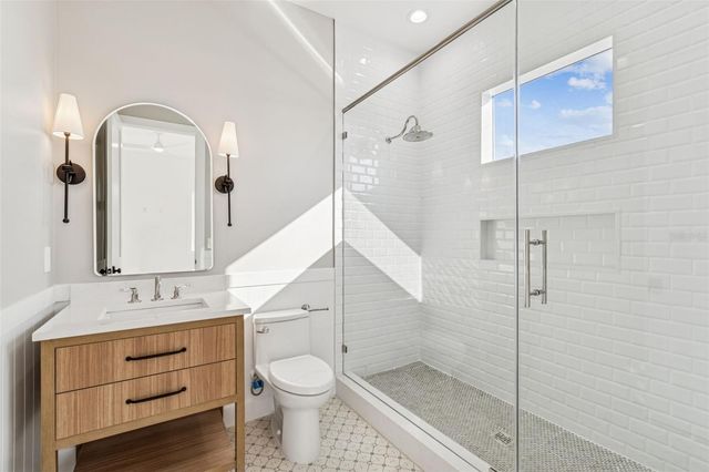 4814 W EUCLID AVENUE, Tampa, FL 33629