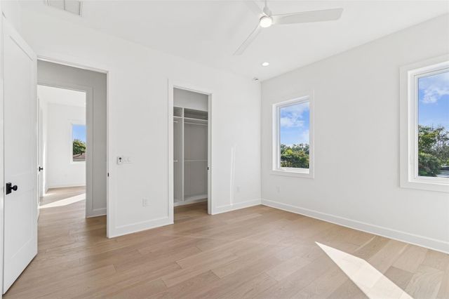 4814 W EUCLID AVENUE, Tampa, FL 33629