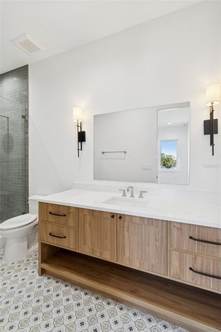 4814 W EUCLID AVENUE, Tampa, FL 33629