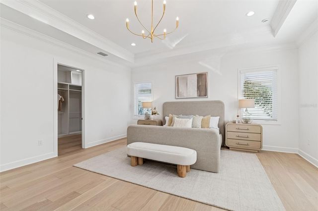 4814 W EUCLID AVENUE, Tampa, FL 33629