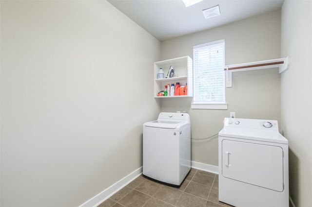 1176 Nelson Falls Lane, Houston, TX 77008