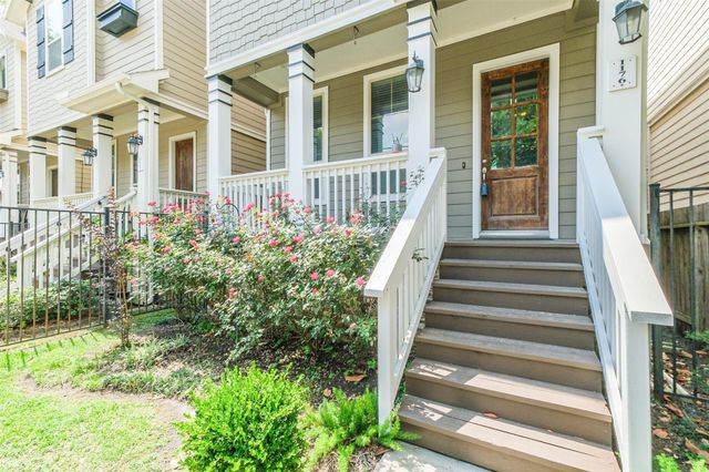 1176 Nelson Falls Lane, Houston, TX 77008