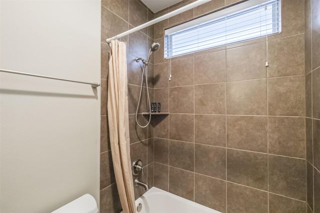 1176 Nelson Falls Lane, Houston, TX 77008