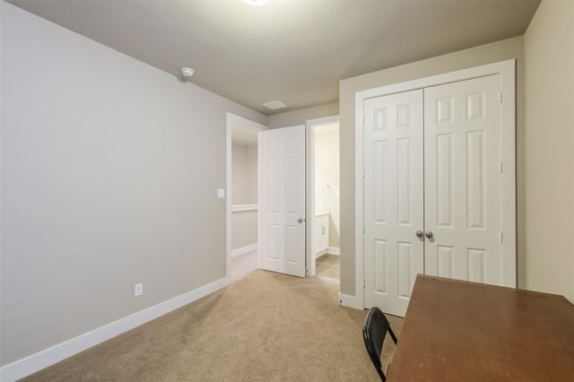 1176 Nelson Falls Lane, Houston, TX 77008