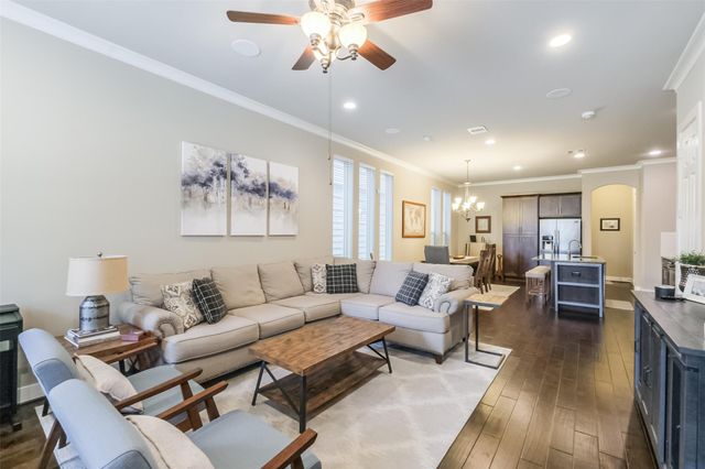 1176 Nelson Falls Lane, Houston, TX 77008