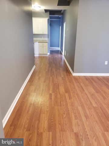 811 N PRESTON ST, Philadelphia, PA 19104