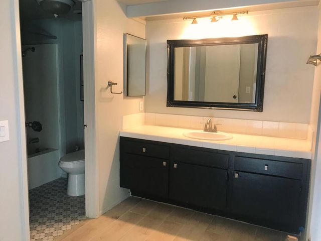 525 S Thornhill Road, Palm Springs, CA 92264