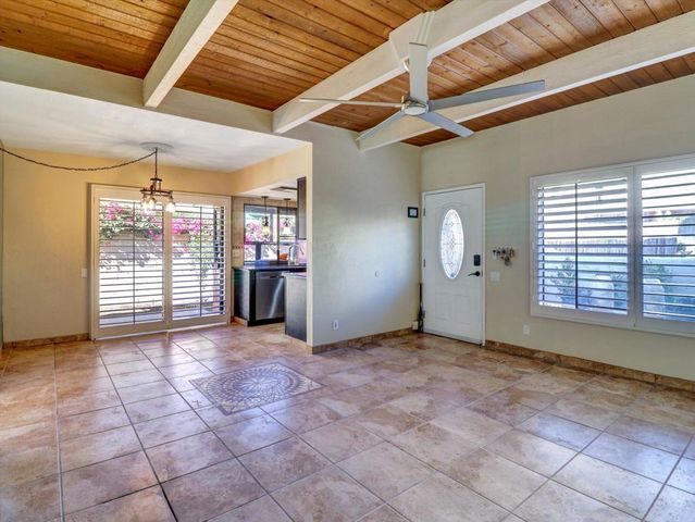 525 S Thornhill Road, Palm Springs, CA 92264