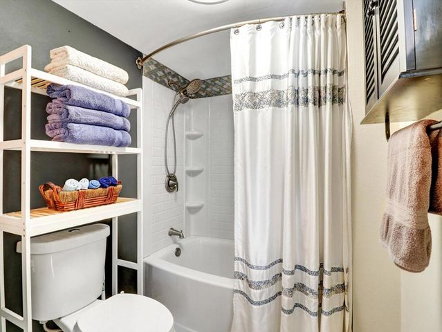 525 S Thornhill Road, Palm Springs, CA 92264