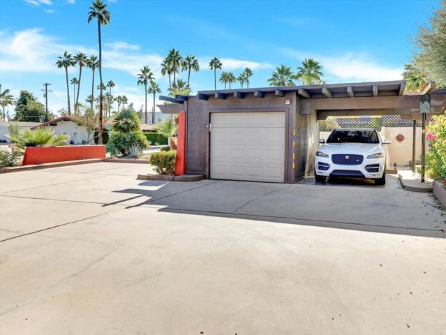 525 S Thornhill Road, Palm Springs, CA 92264