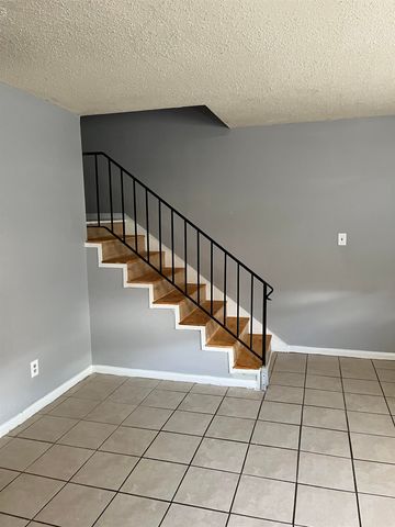 6354 Shannon Parkway 9E, Union City, GA 30291