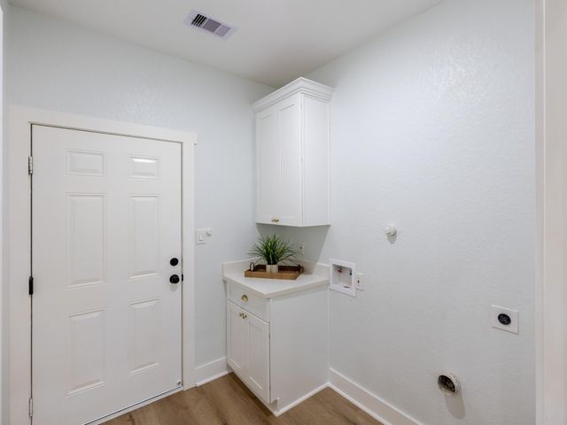 111 V Allen Lane, Coldspring, TX 77331