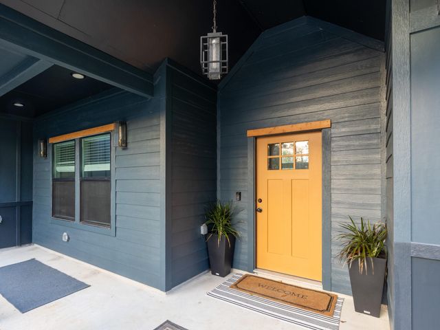 111 V Allen Lane, Coldspring, TX 77331