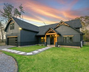 111 V Allen Lane, Coldspring, TX 77331