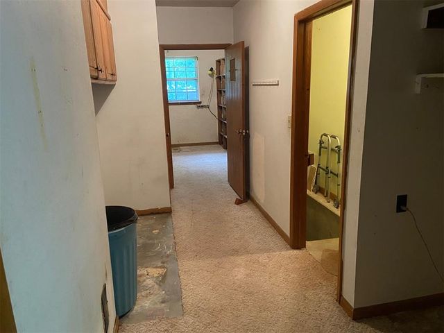 2 Lakewood Drive, Mcloud, OK 74851