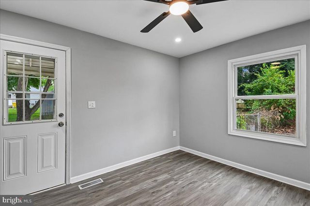 1015 DUMBARTON RD, Glen Burnie, MD 21060