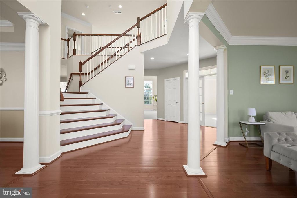 Image 12 of property listing at 10138 ROULETTE DR, Hagerstown, MD 21740