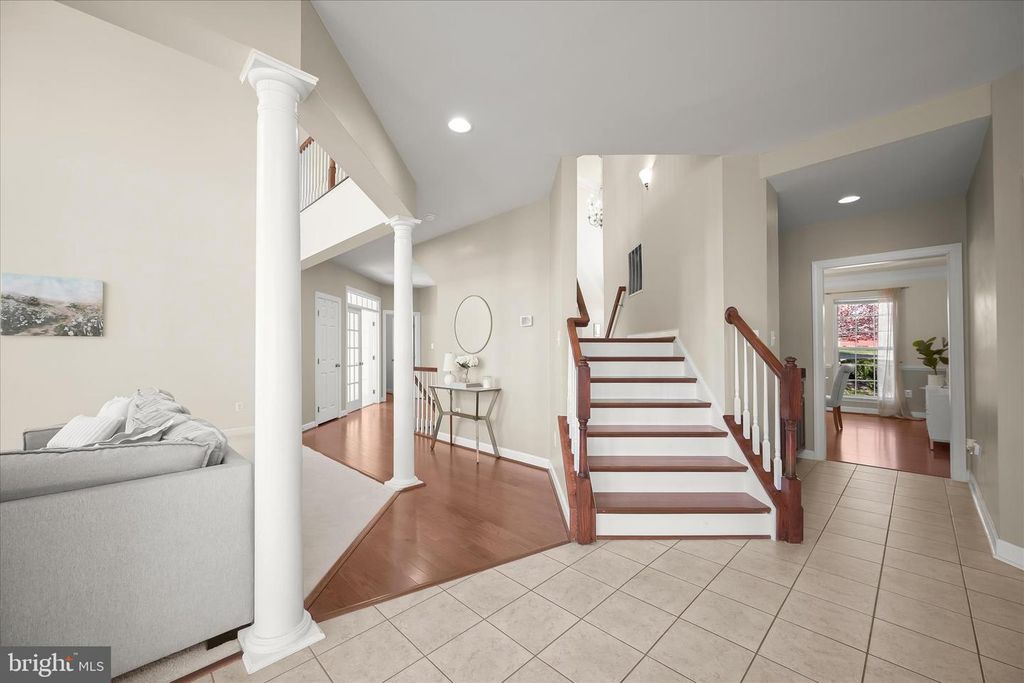 Image 20 of property listing at 10138 ROULETTE DR, Hagerstown, MD 21740