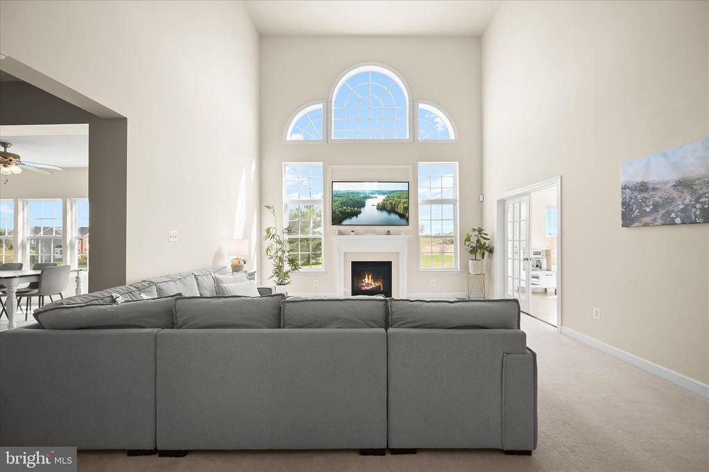 Image 22 of property listing at 10138 ROULETTE DR, Hagerstown, MD 21740