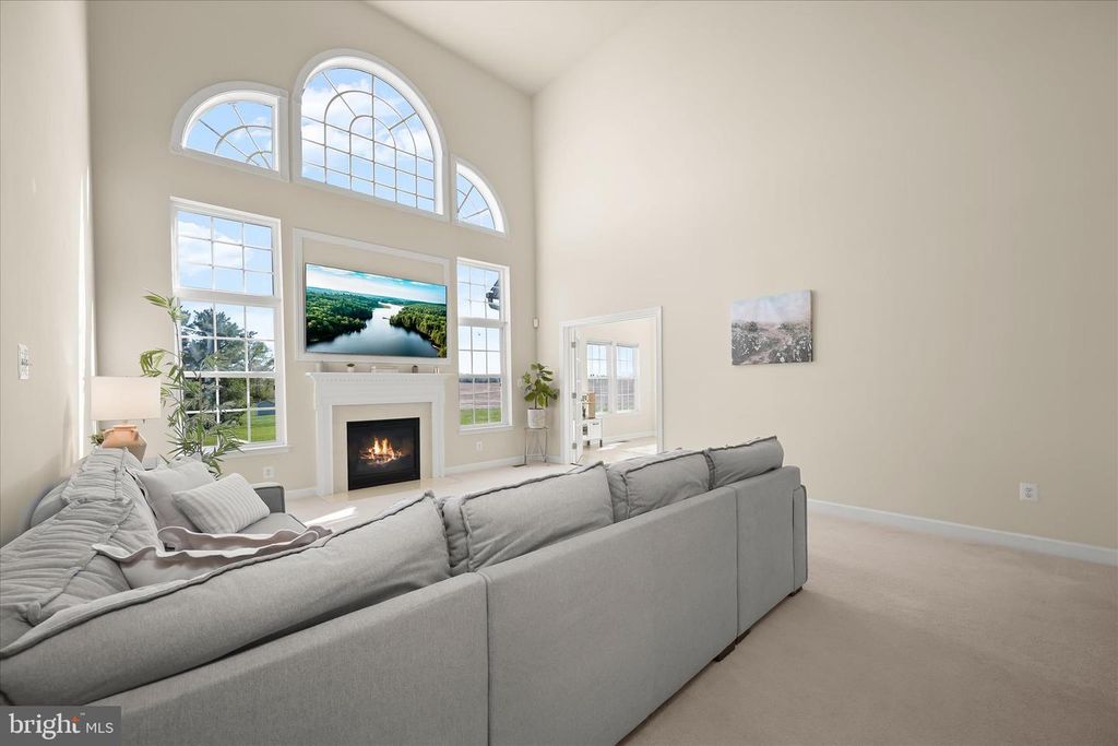 Image 23 of property listing at 10138 ROULETTE DR, Hagerstown, MD 21740