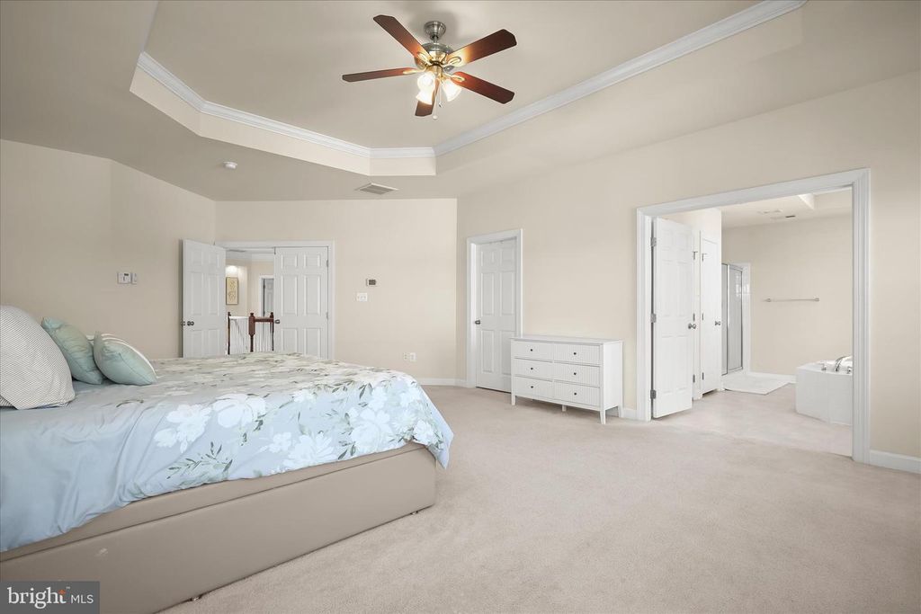 Image 45 of property listing at 10138 ROULETTE DR, Hagerstown, MD 21740