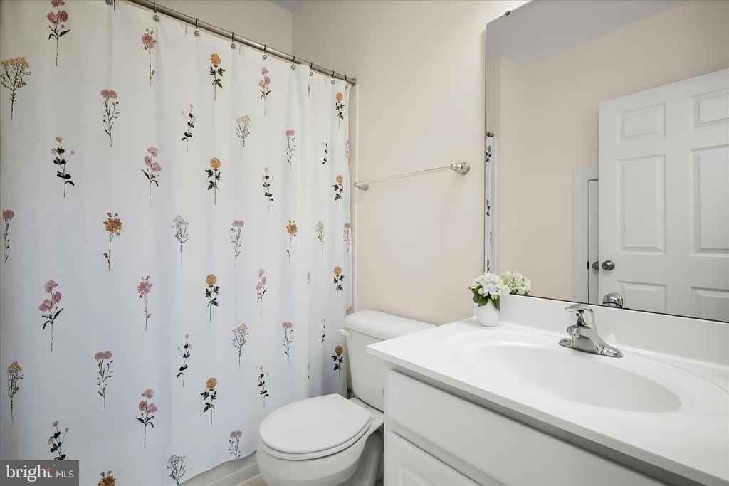 Image 53 of property listing at 10138 ROULETTE DR, Hagerstown, MD 21740