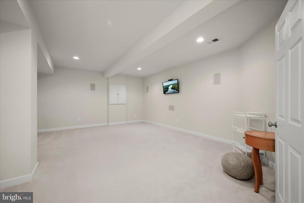 Image 66 of property listing at 10138 ROULETTE DR, Hagerstown, MD 21740