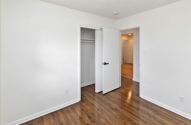 2419 E 23rd Street, Des Moines, IA 50317