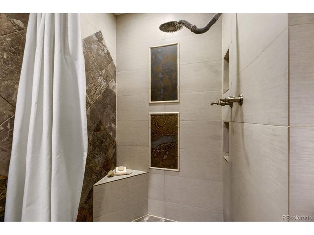 12687 E Bates Cir, Aurora, CO 80014