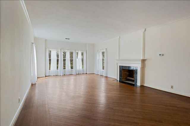 213 W Scott Street, Sherman, TX 75092