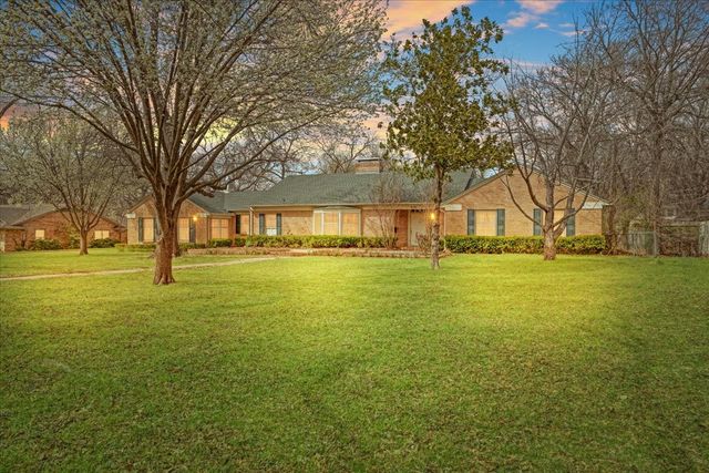 213 W Scott Street, Sherman, TX 75092