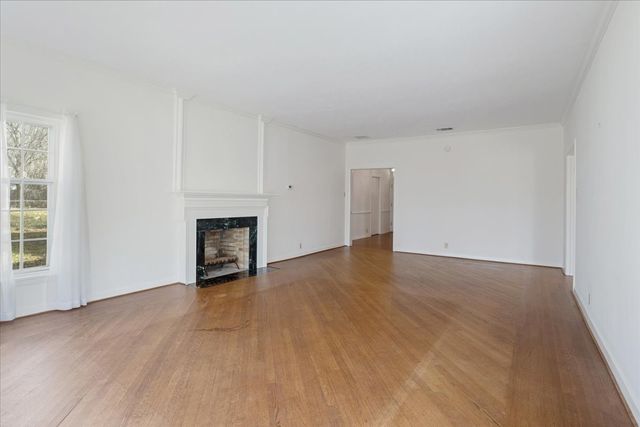 213 W Scott Street, Sherman, TX 75092