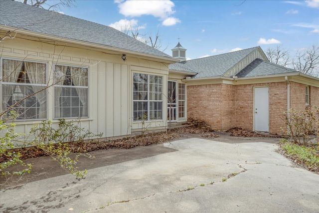 213 W Scott Street, Sherman, TX 75092