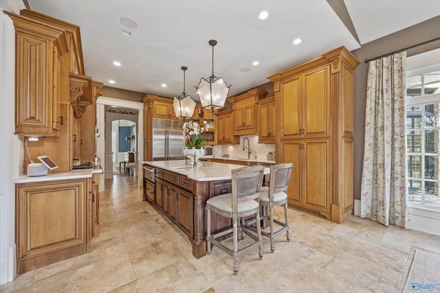 2 Mcmullen Lane, Gurley, AL 35748