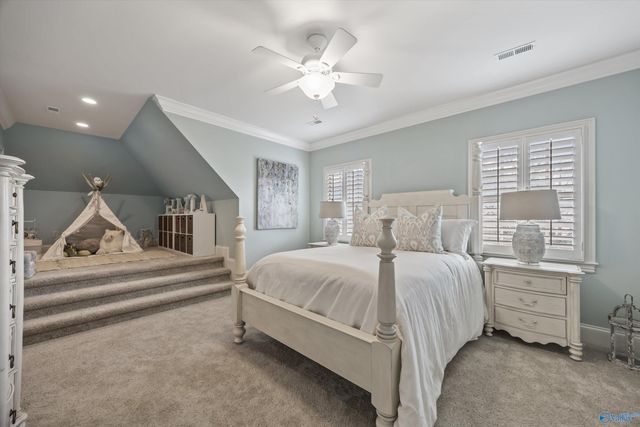 2 Mcmullen Lane, Gurley, AL 35748