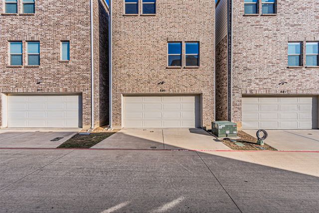 805 Tennessee Drive, Euless, TX 76040