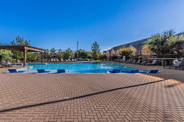 805 Tennessee Drive, Euless, TX 76040