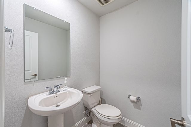 805 Tennessee Drive, Euless, TX 76040