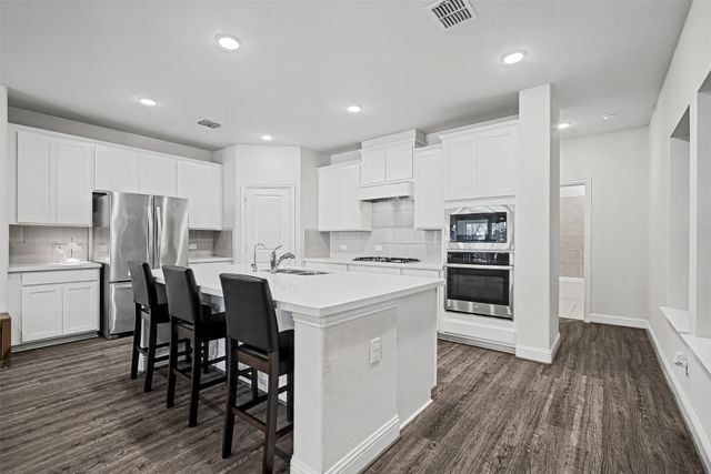 805 Tennessee Drive, Euless, TX 76040