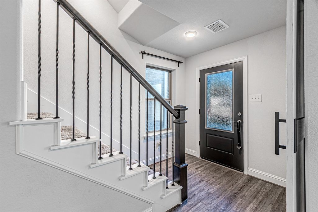 805 Tennessee Drive, Euless, TX 76040 — photo 3