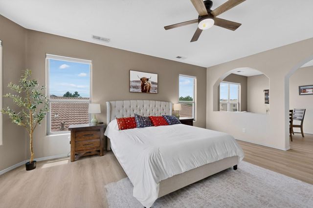 1044 Cristanos Drive, Bernalillo, NM 87004